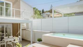 Bain à remous privé