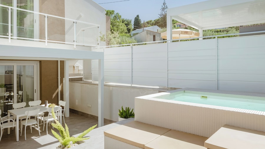 Hotiday Apartments Cefalù