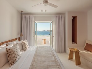 Sistema de insonorización, cunas gratuitas, wifi gratis y ropa de cama