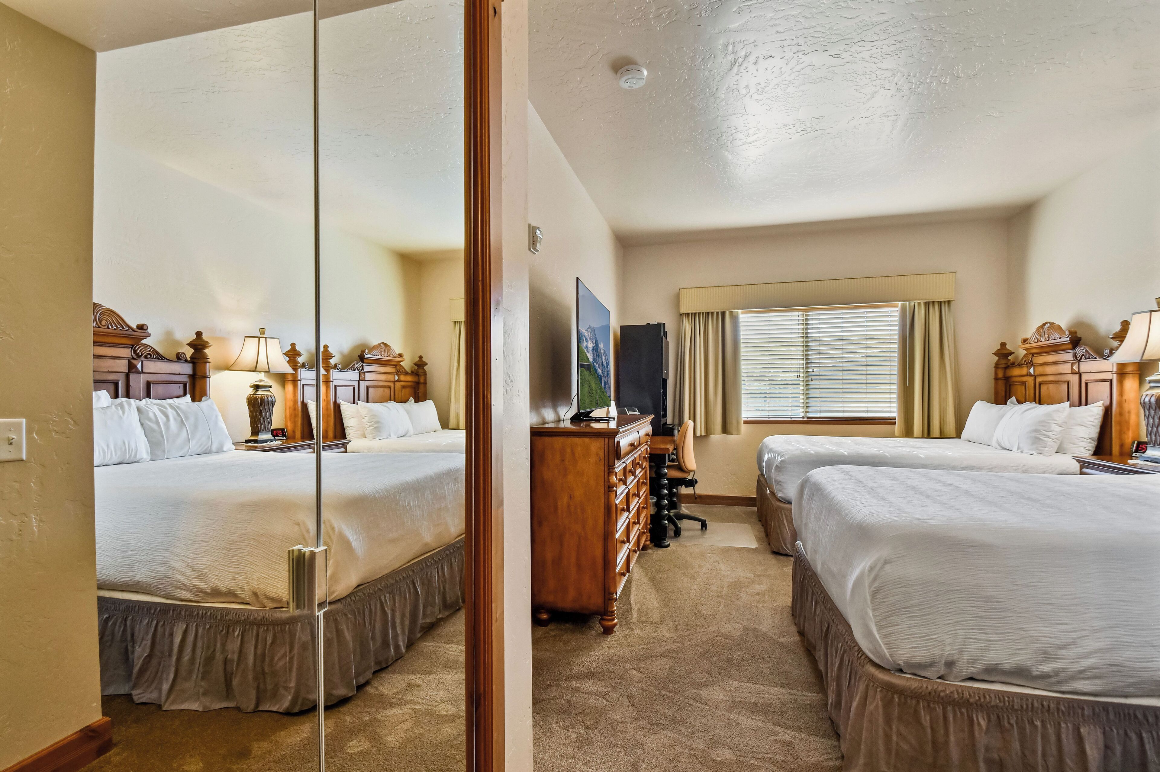 1 多间卧室、熨斗/熨衣板、免费 WiFi、床单