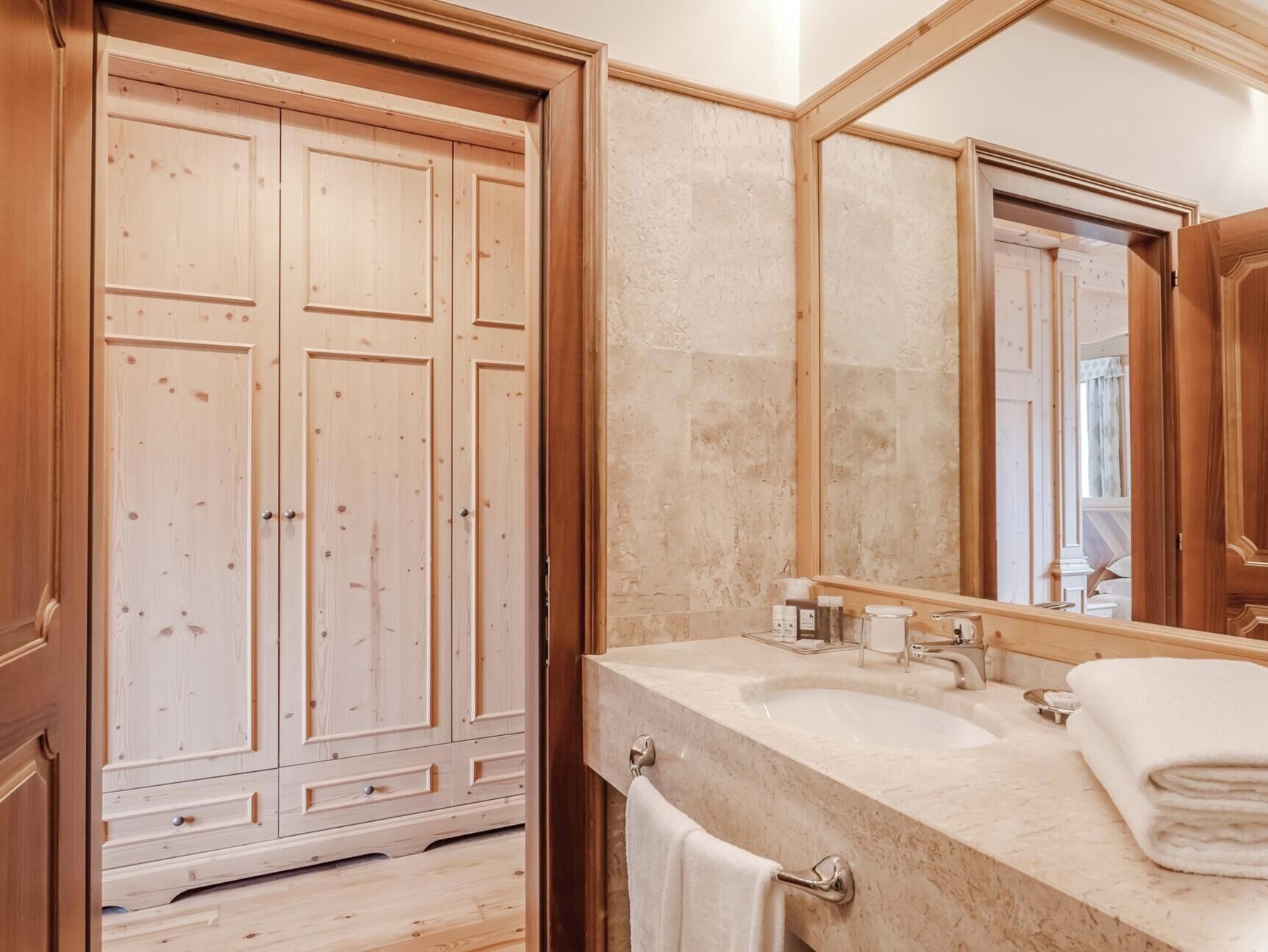 Foto - HOTIDAY Room Collection - Campiglio Pradalago