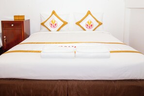 Premium bedding, minibar, desk, free WiFi - The Rice 191 Bui Vien Hotel (Ho Chi Minh City)