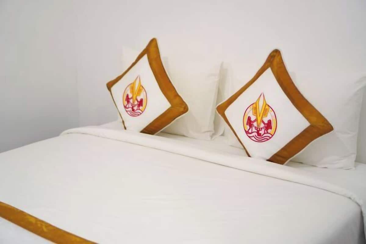 Roupas de cama premium, frigobar, escrivaninha, Wi-Fi de cortesia