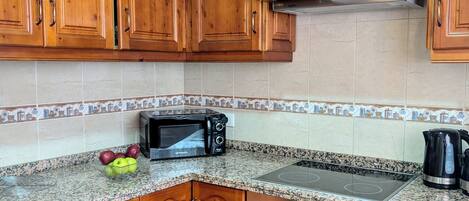 Fridge, microwave, coffee/tea maker, electric kettle