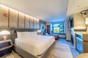 Een strijkplank/strijkijzer, gratis wifi, beddengoed