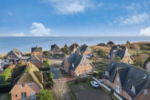 Exterior - 3-room apartment on the upper floor/ground floor with approx. 57 sqm floor space in Munkmarsch (Sylt / OT Munkmarsch)