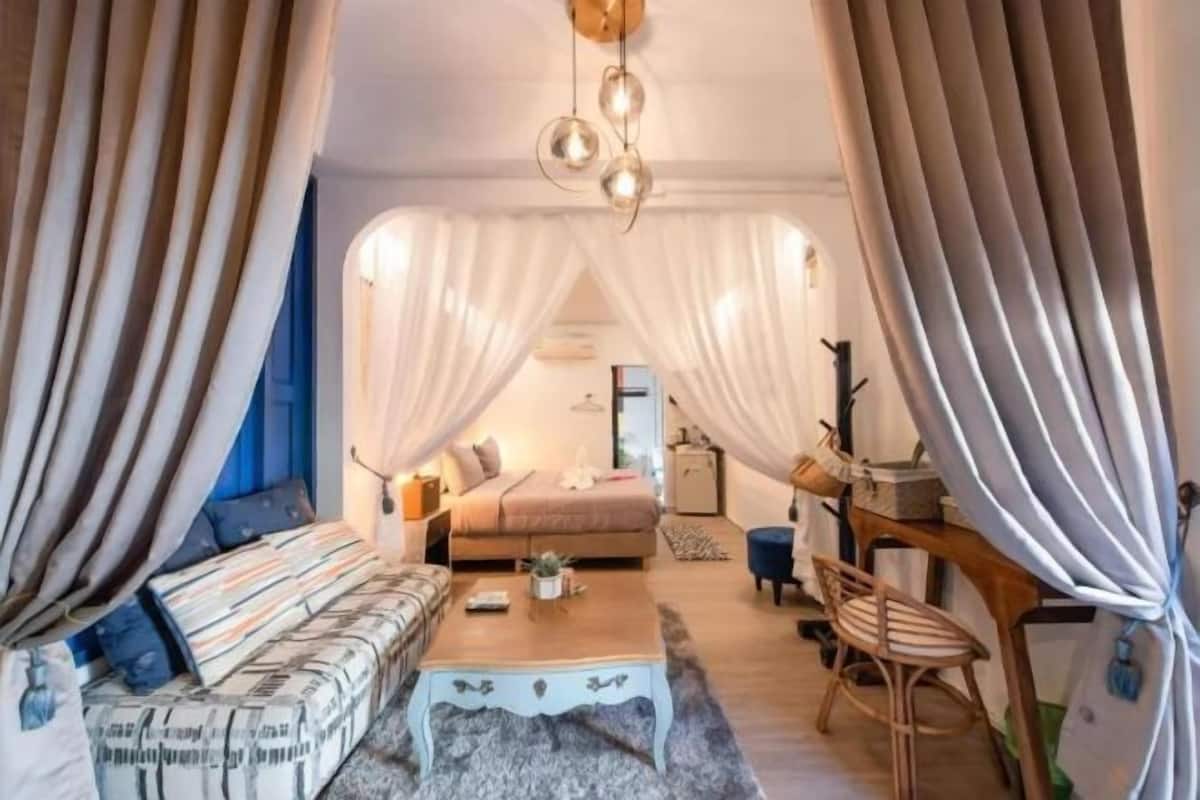 1 bedroom, desk, free WiFi