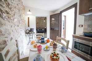 Dining - Corte San Giorgio Apartments with airco (Martano)