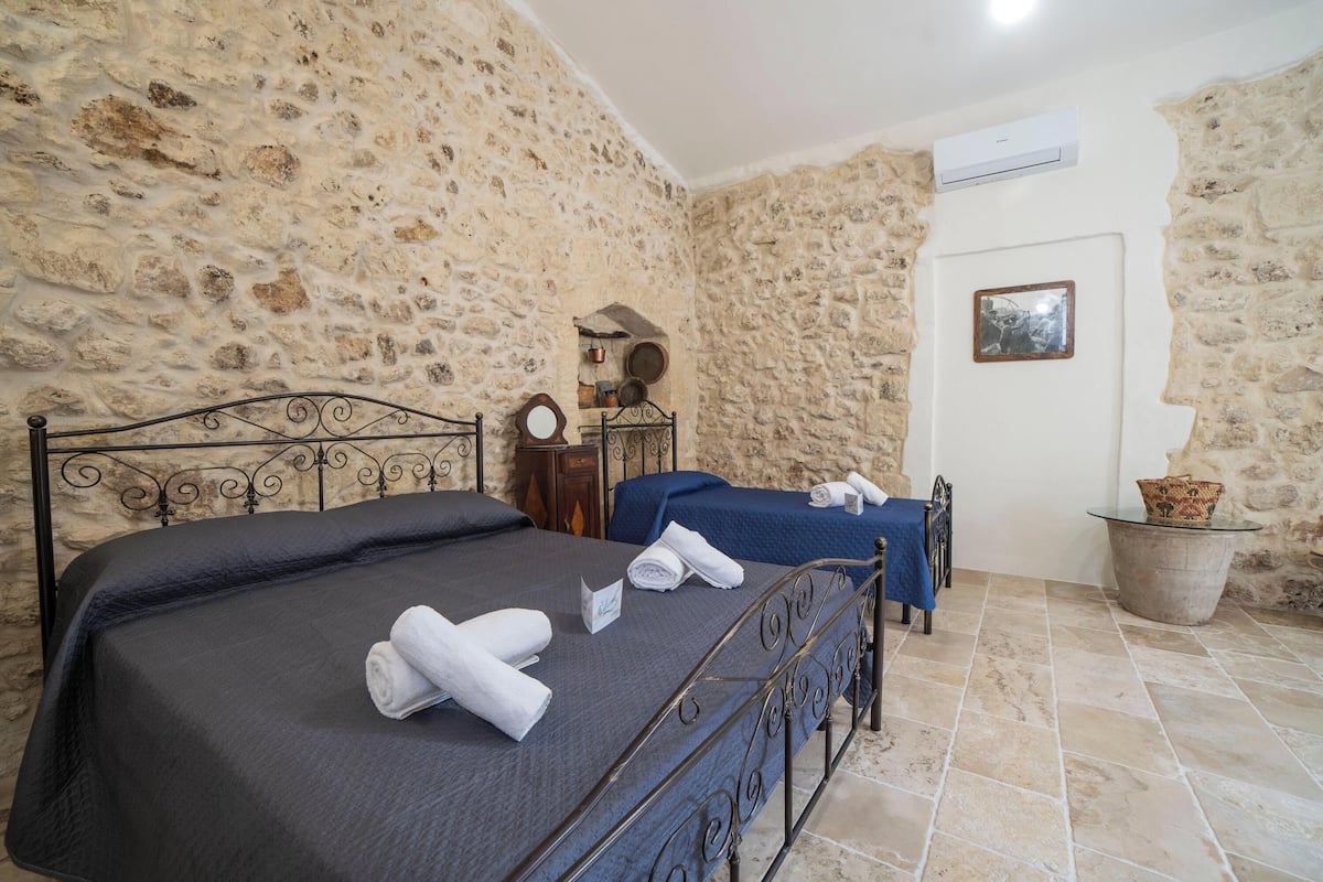 2 chambres, Wi-Fi gratuit, draps fournis