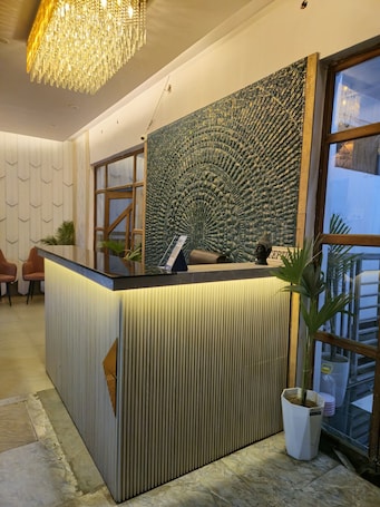 Recepción. The Royal Orchid