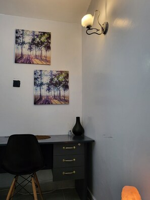 Interior - AMBIENCE STUDIO

 (Nairobi)