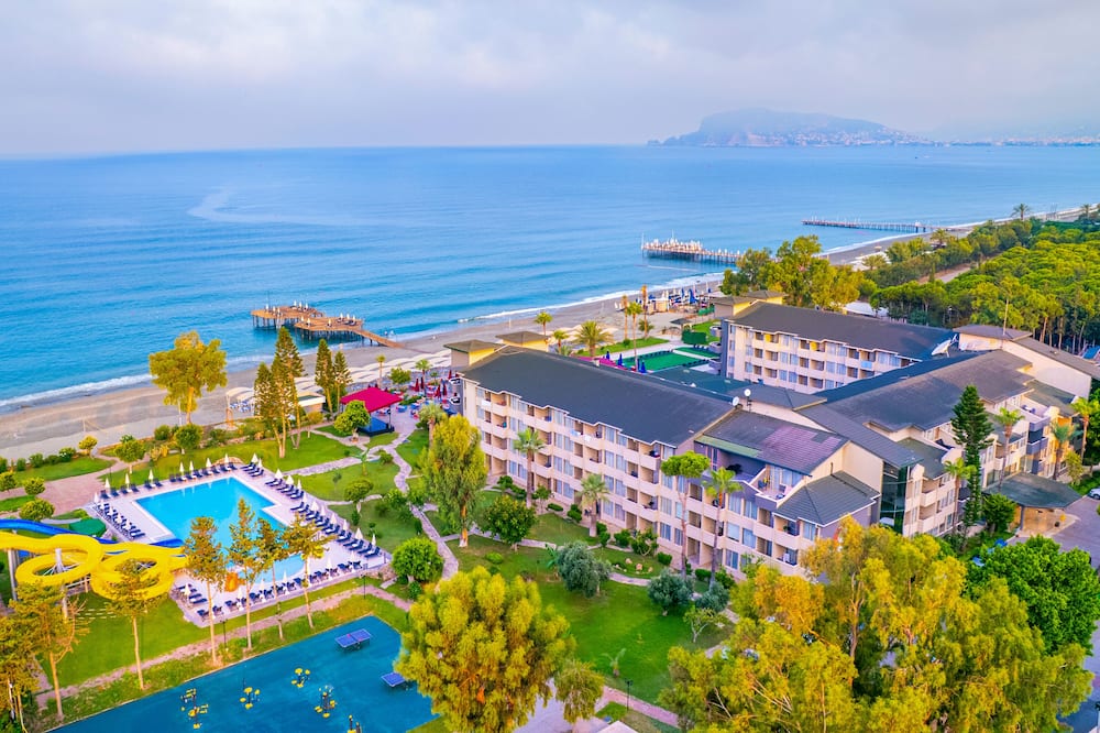 Senza Sunset Beach Hotel