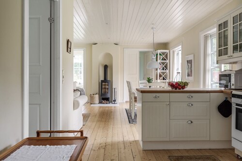 Nice holiday home in Hjämlsänga close to lake | SE07001