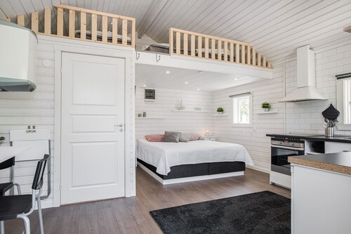 Nice holiday house close to lake in Ödeshög, Gränna