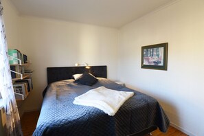 3 chambres, fer et planche à repasser, Wi-Fi gratuit