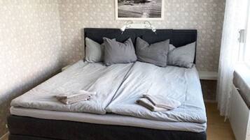 5 sovrum, strykjÀrn/strykbrÀda, gratis wi-fi och sÀngklÀder