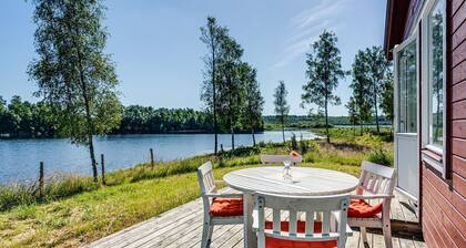 StayNordic | Holiday home with lovely views of the lake Hängasjön | SE06015