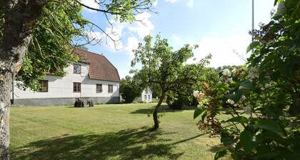 Cozy holiday home located in Boge, Gotland | SE12012