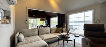 Cozy holiday home with its own jetty and panoramic views of Norra Örsjön