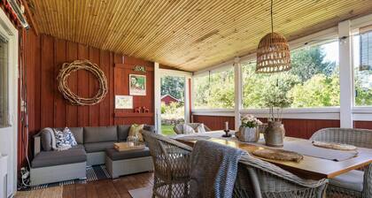 Charming cottage outside RĂ€ttvik | SE19026