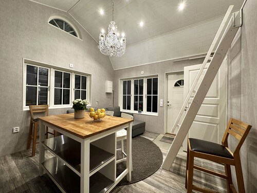 Very nice and newly built annex in Strängnäs | SE14010