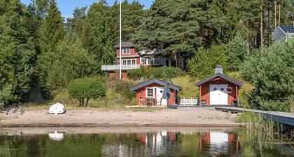 Staynordic | Archipelago house with private beach and jetty | SE13001