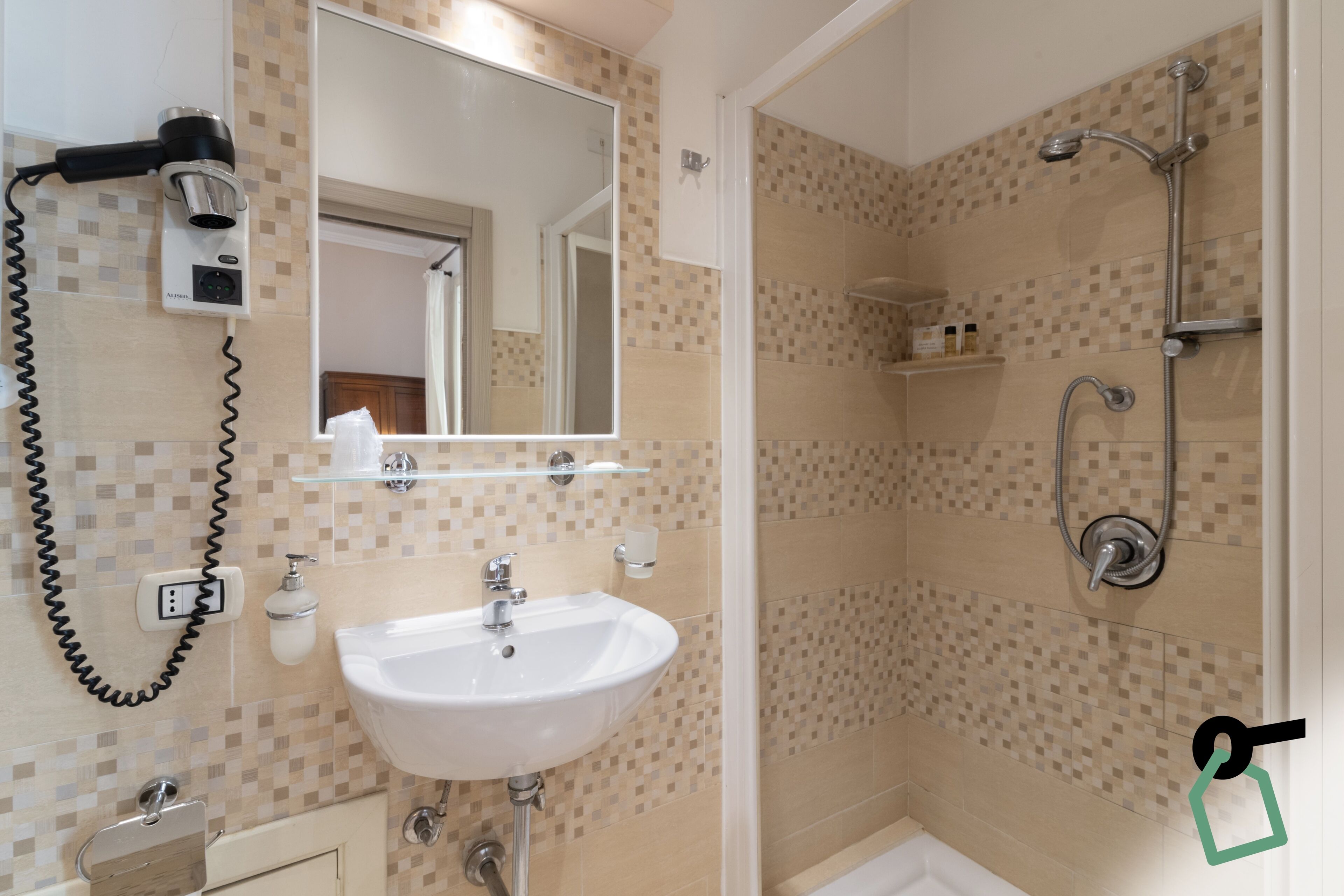 Photo - HOTIDAY Room Collection - Palermo Politeama