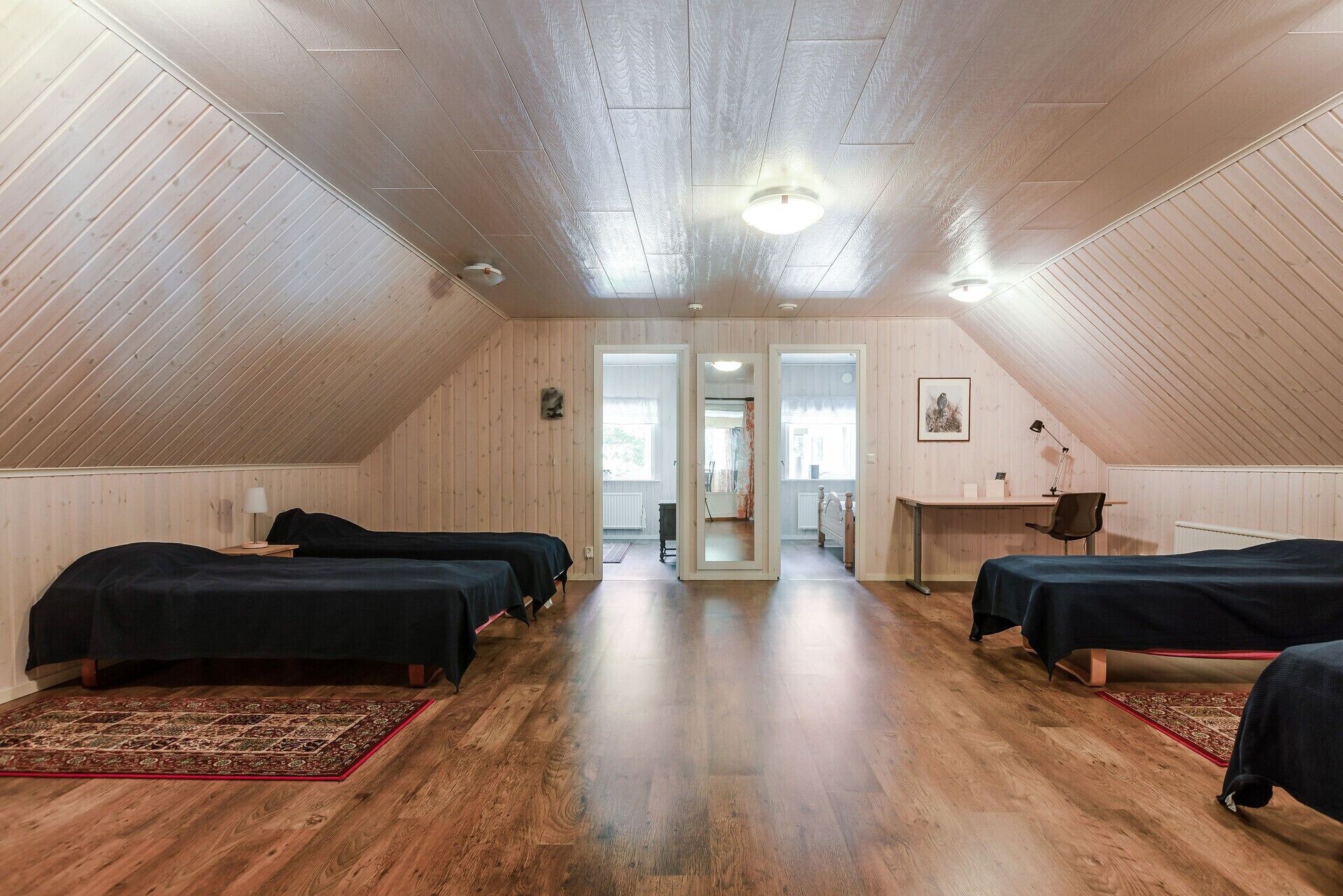 2 bedrooms, free WiFi