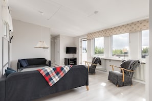 TV - Holiday home in Onsala near the beach | SE02052 (Onsala)