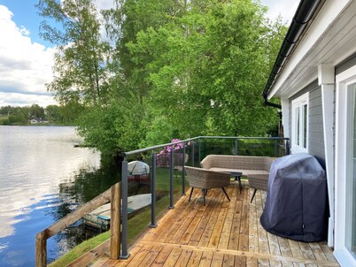 Lovely cottage in Bankeryd with a panoramic view of the lake | SE07027