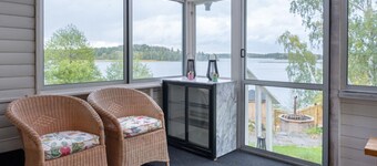 Unique cottage with a view of Mälaren, Mariefred | SE14020