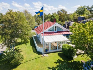 Exterior - Holiday home in Kärna, Bohuslän near salty baths | SE09034 (Kärna)