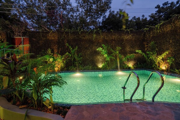 Outdoor pool - Nomads Resort - Destination Stays (Vanur)