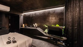 Exclusive Room, Patio, Garden View | Egyptian cotton sheets, premium bedding, individually decorated