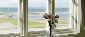 Idyllic house by Torekov harbor with sea view | SE01043