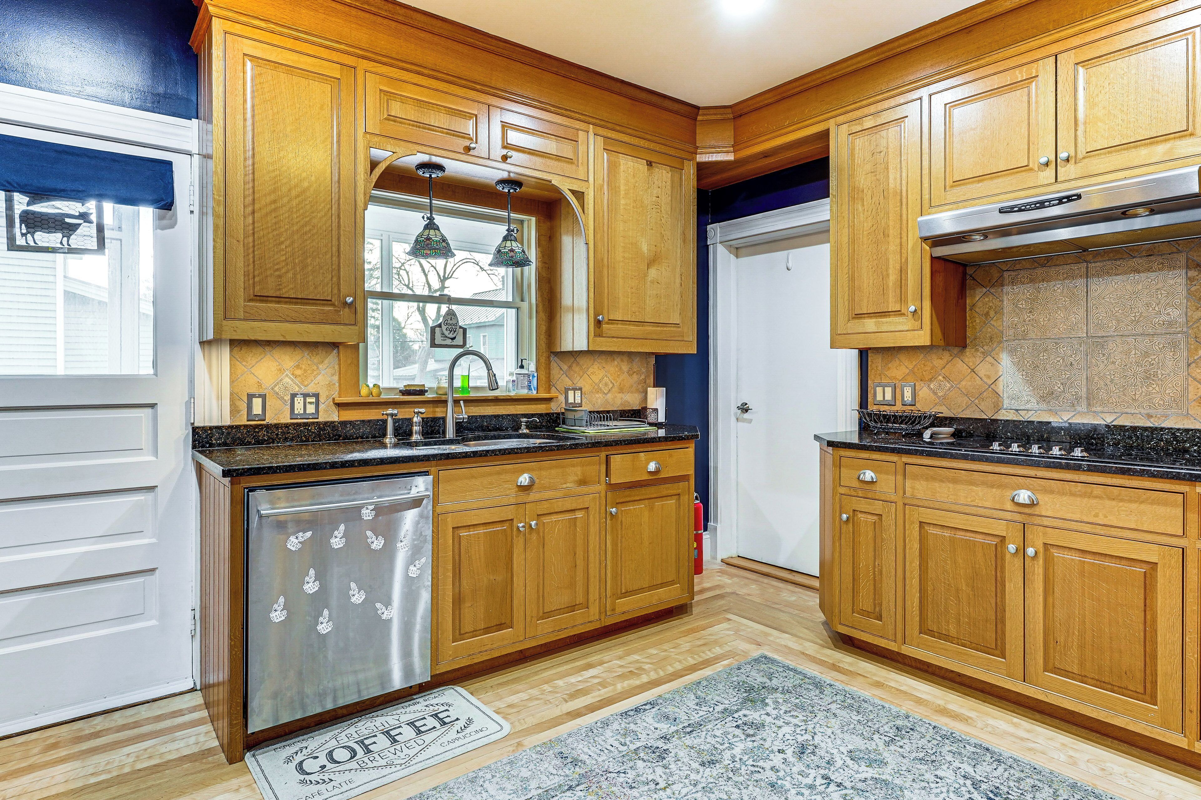 منزل (4 Bedrooms) | المنشأة من الداخل