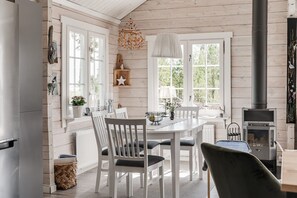Dining - Seaside holiday home in Axmar north of Gävle | SE20003 (Axmar)