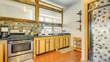 Rumah (4 Bedrooms) | Interior