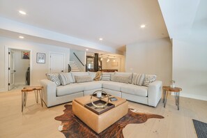 Maison (5 Bedrooms) | Intérieur