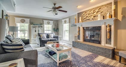 < 1 Mi to Waveland Beach: Spacious Family Home