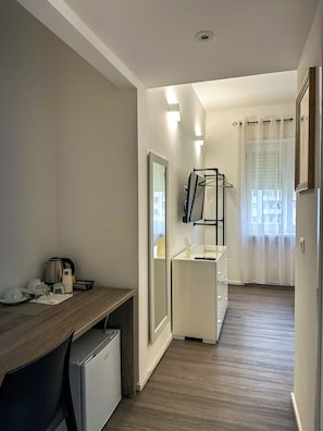 Habitación básica doble | 1 dormitorio y wifi gratis