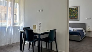 Basic Apartment | Living area - Dante 134 Rooms (Cagliari)