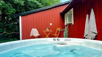 Utendørs boblebad