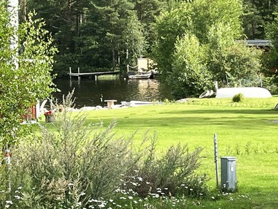 Cosy, spacious cottage located by Lake Virserumssjön | SE05041