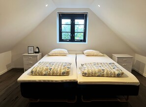 3 habitaciones, tabla de planchar con plancha y wifi gratis 