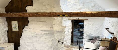 3 bedrooms, iron/ironing board, free WiFi