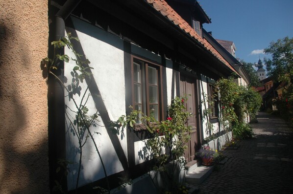 Exterior detail
