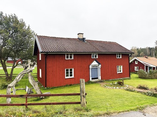 Historic villa in beautiful nature, Svenljunga | SE08051