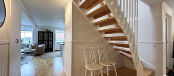 Modern and cozy cottage near beautiful Fjällbacka | SE09044