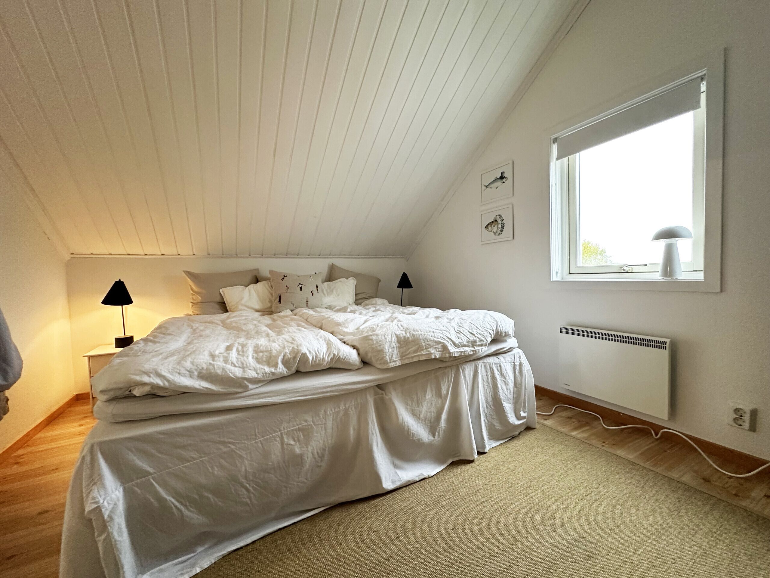 3 bedrooms, iron/ironing board, free WiFi